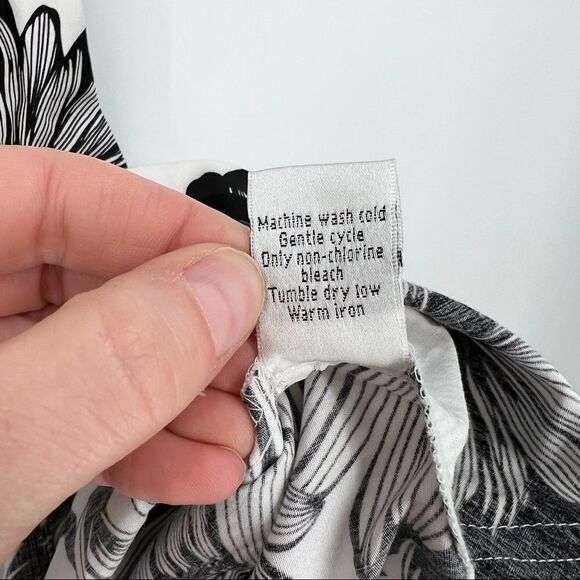 Talbots Floral Sleeveless Cocktail Party Wedding Dress size 2 petite black white - Picture 11 of 11